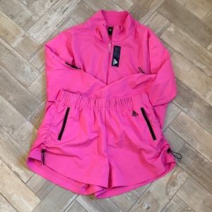 Women’s Adidas wind breaker shorts and jacket sz L